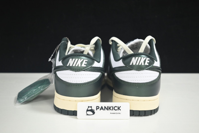 Nike Dunk Low Vintage Green (W) - DQ8580-100