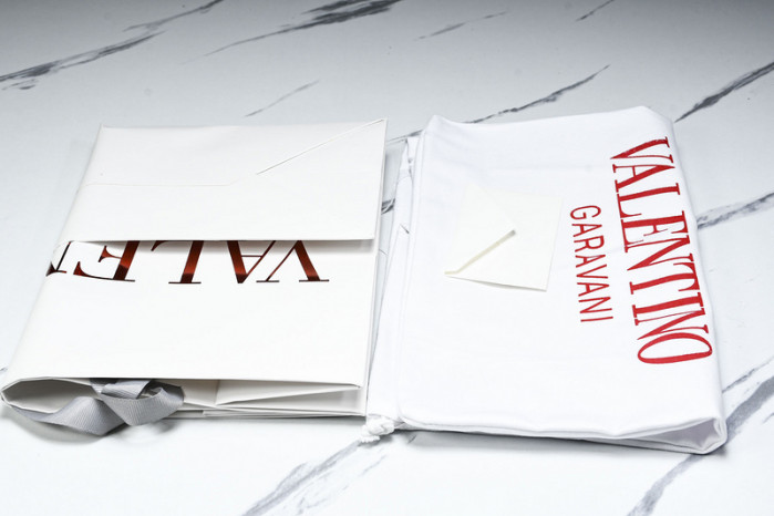 VALEN DESIGNER SNEAKERS