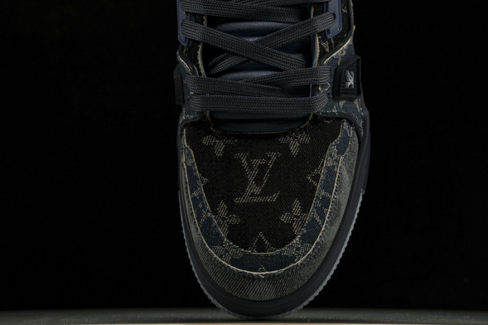 L&V SNEAKERS