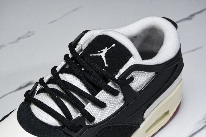 Air Jordan 4 RM “Black/Light Bone” RM FQ7939-100