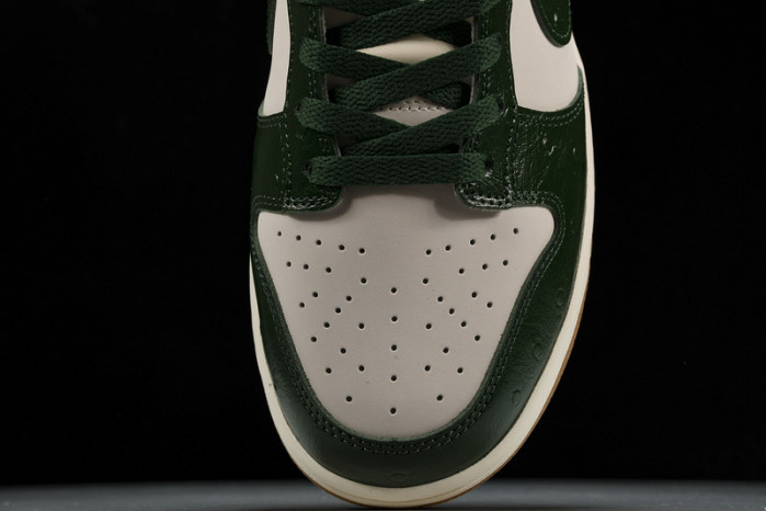 Nk Dunk Low "Gorge Green" FJ2260-002