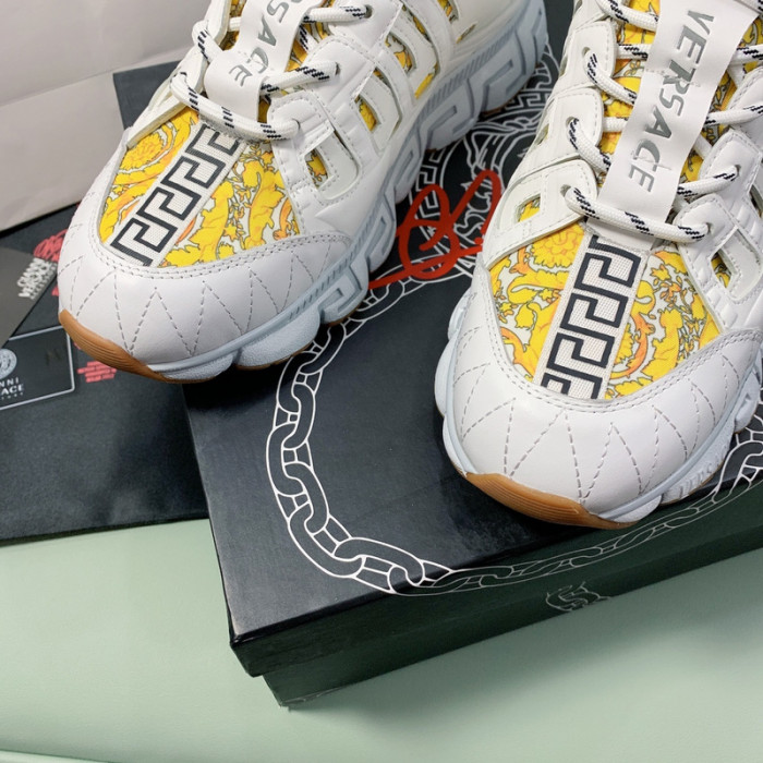 VER DESIGNER SNEAKERS