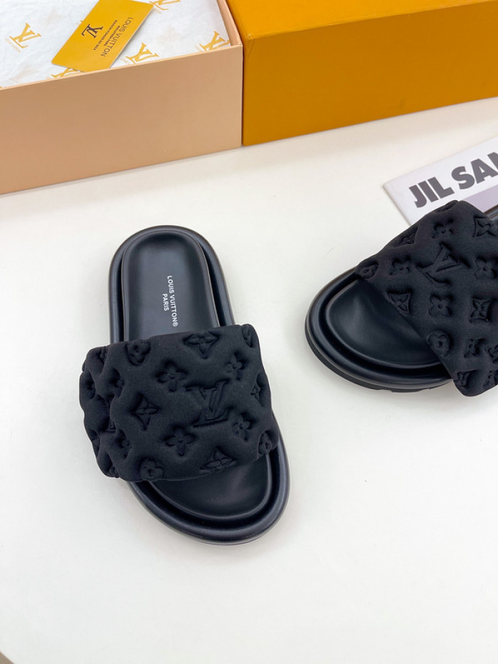 L&V SLIPPERS