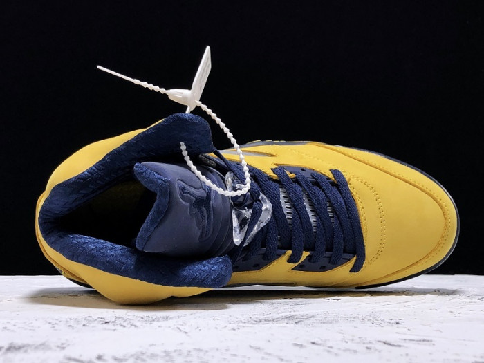 AIR JORDAN 5 RETRO SP MICHIGAN CQ9541-704