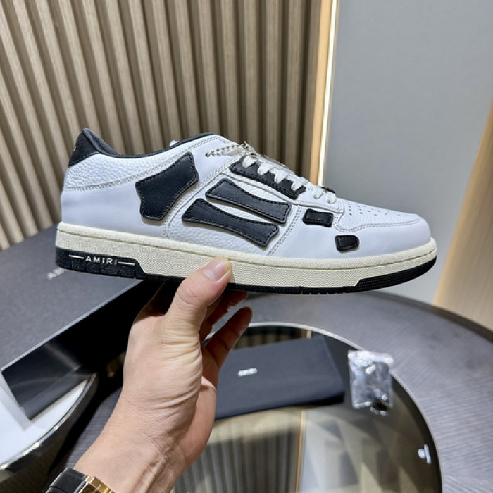 AM1R1 SNEAKERS