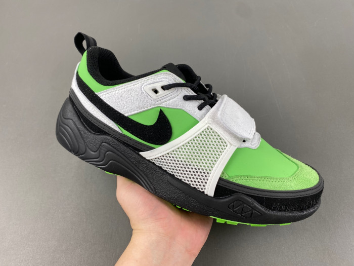 Nike Travis Scott x Nike Zoom Field Jaxx HQ3061-104