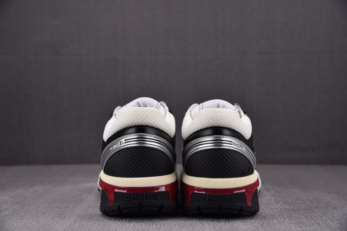 CHANEEL sneaker