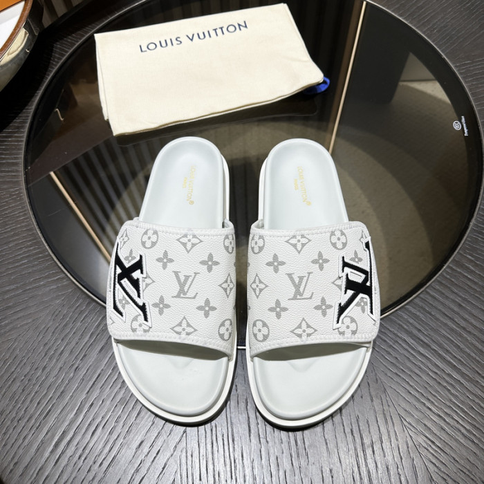 L&V SLIPPERS