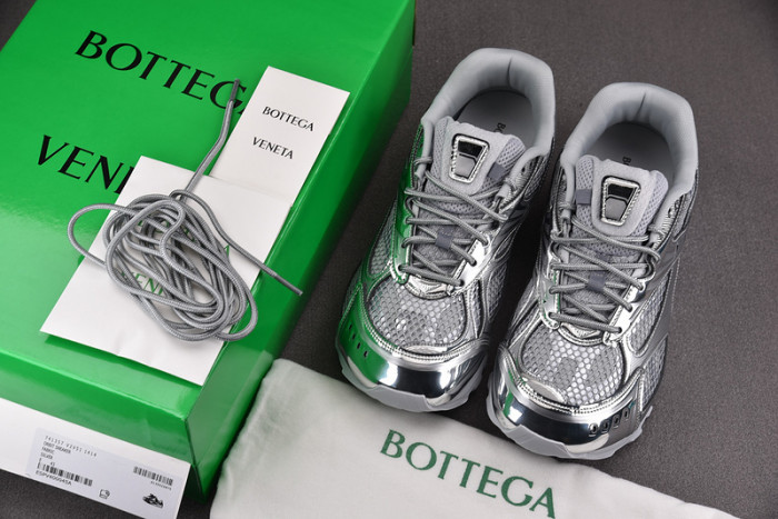 BOTTEGA VENETA SNEAKER