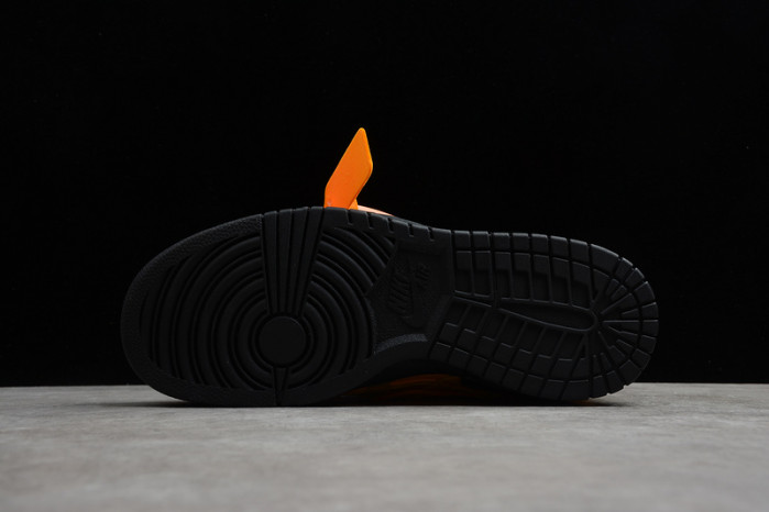 Nike Air Rubber Dunk OH University Gold CU6015-700