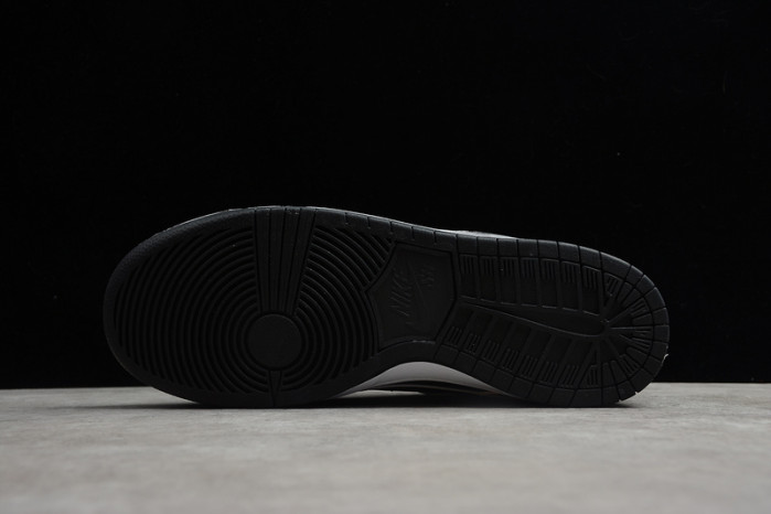 Civilist x Nike SB Dunk Low CZ5123-001