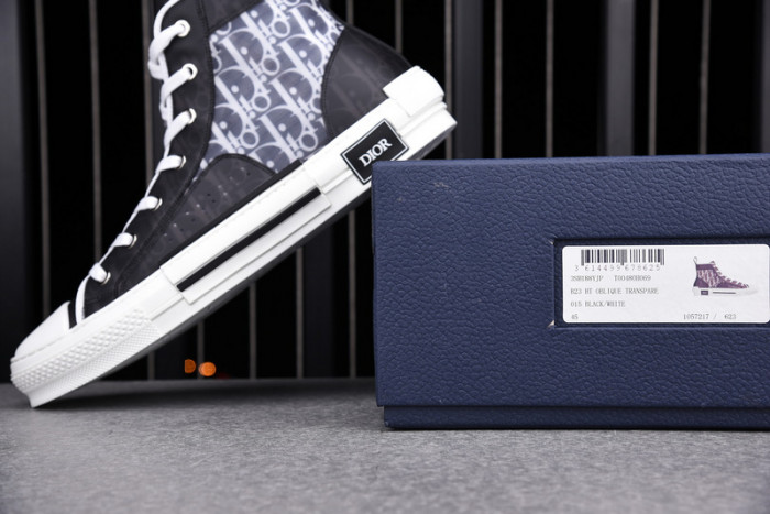 D balck/white hip-top