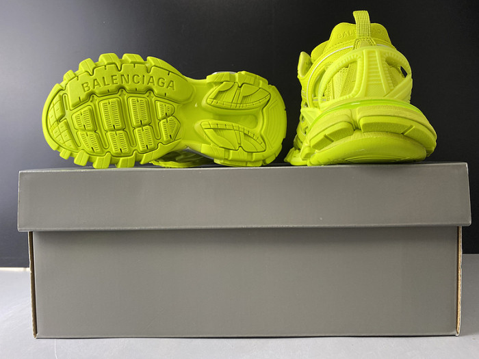 BLEN Track light green 542023W1GB19001