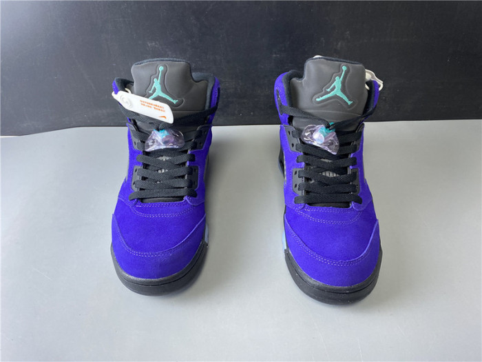 Jordan 5 Retro Alternate Grape 136027-500