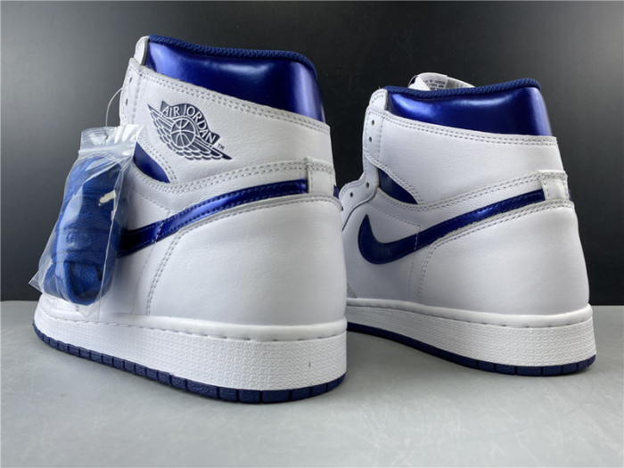 Jordan 1 Retro Metallic Navy (2016) 555088-106