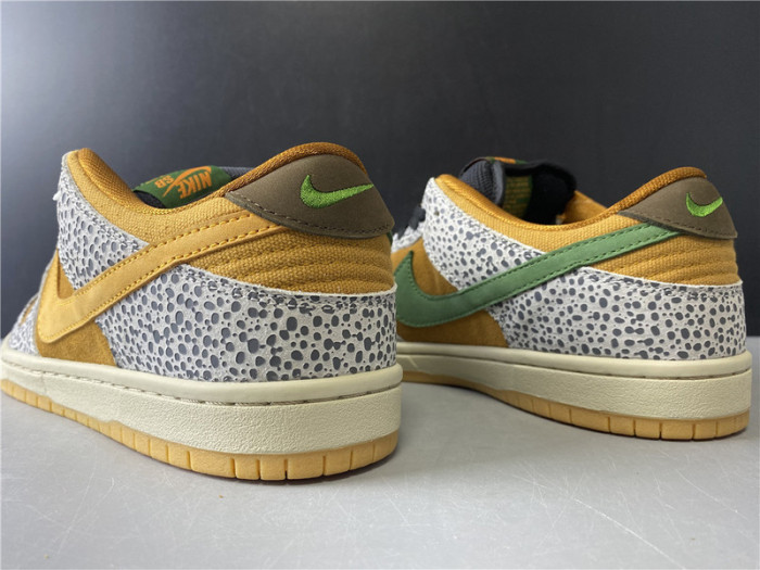 Nike SB Dunk Low Safari CD2563-002