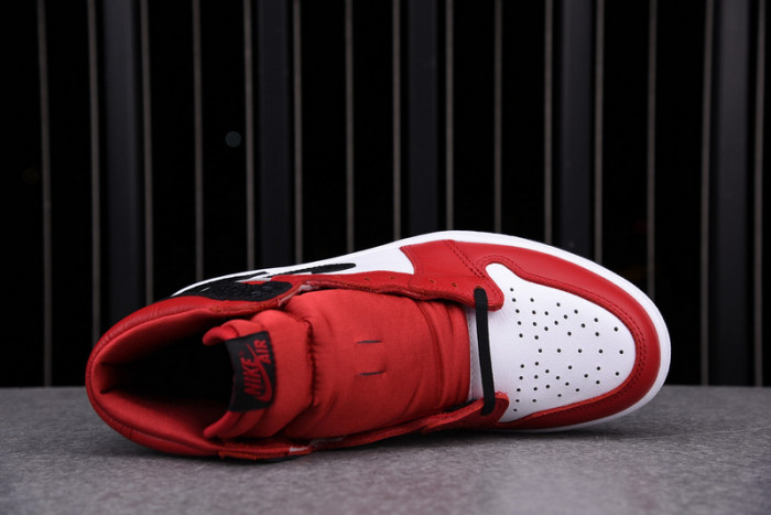 Air Jordan 1 High OG ‘Satin Snake’ CD0461-601