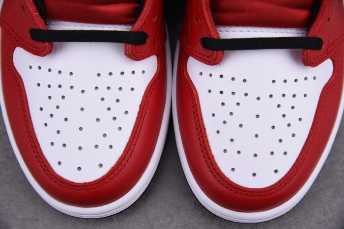 Air Jordan 1 High OG ‘Satin Snake’ CD0461-601