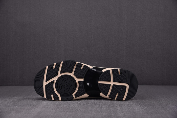 CHANEEL sneaker