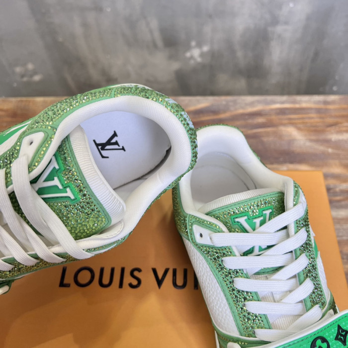 L&V SNEAKERS