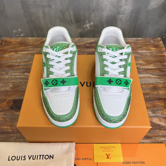 L&V SNEAKERS