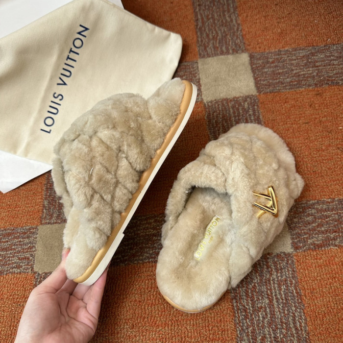 L&V SLIPPERS
