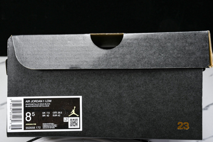 Air Jordan 1 Low 553558-172