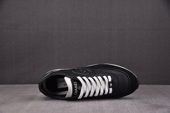 CHANEEL sneaker
