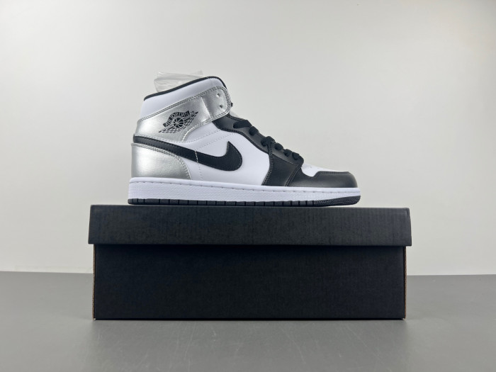 Air Jordan 1 Mid DQ8423-103