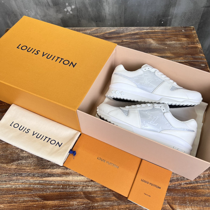 L&V SNEAKERS