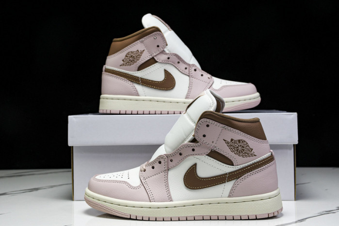 Air Jordan 1 Mid Feasts BQ6472-620