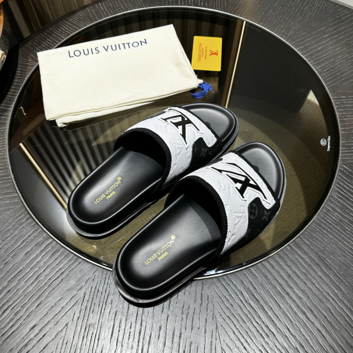 L&V SLIPPERS