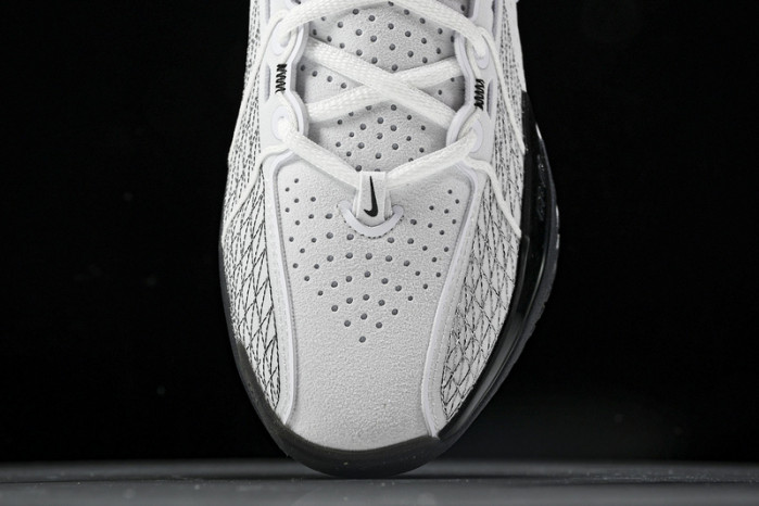 NIKE AIR ZOOM G.T.CUT 3 EP DV2913 102