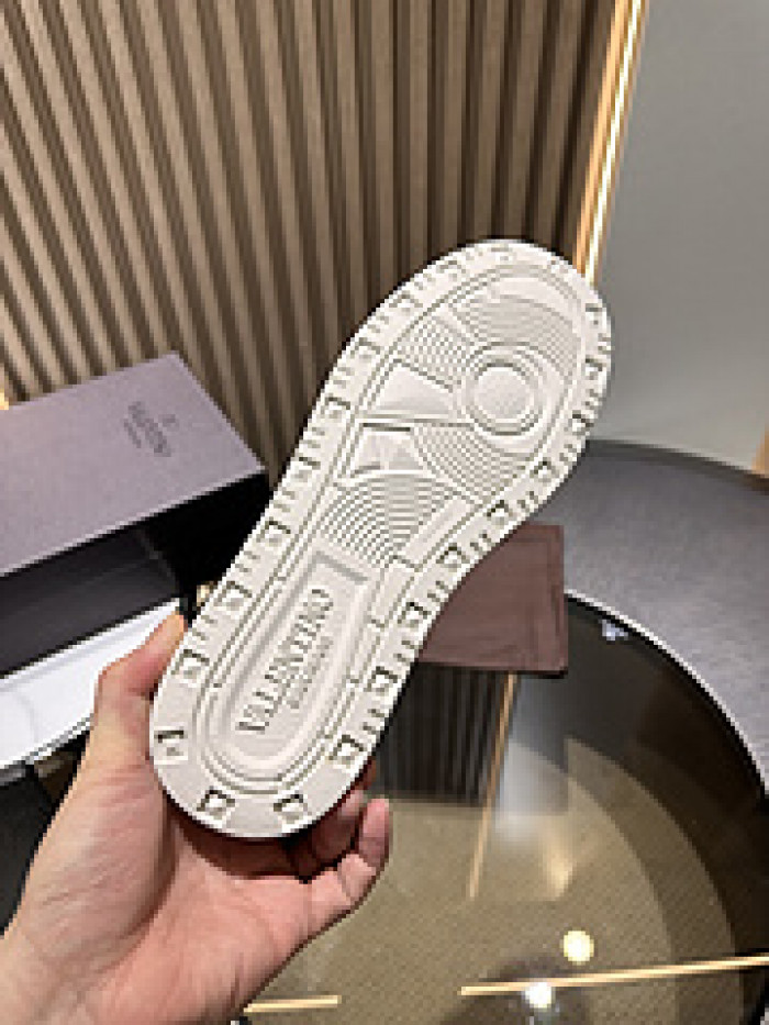 VALEN DESIGNER SNEAKERS