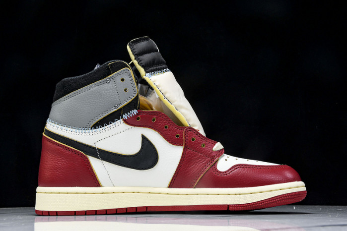 Union LA x Air Jordan 1 High OG “Chicago” UN HV8563-600