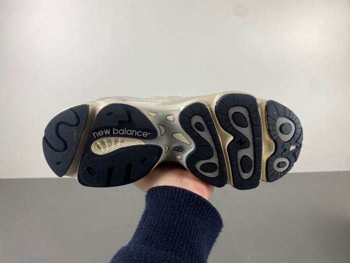 New Balance 1000 M1000AC1