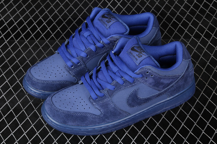 Nike Dunk SB Low Blue Moon 313170-444