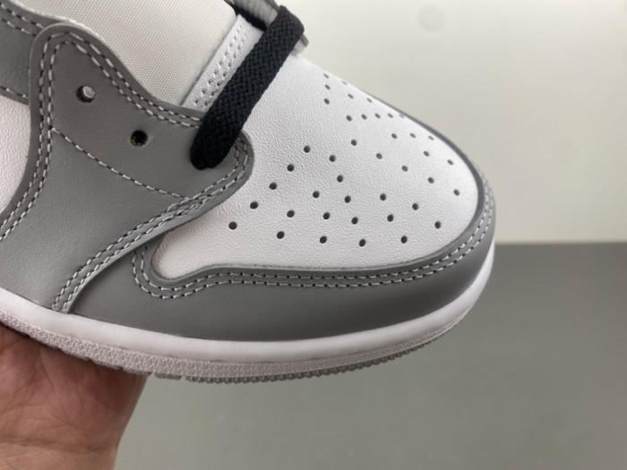 Air Jordan 1 Low OG “Black Toe” CZ0790-110