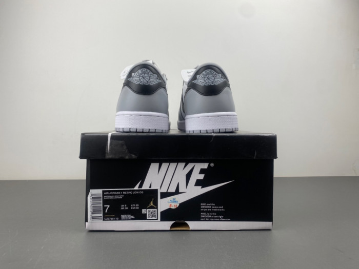 Air Jordan 1 Low OG “Black Toe” CZ0790-110