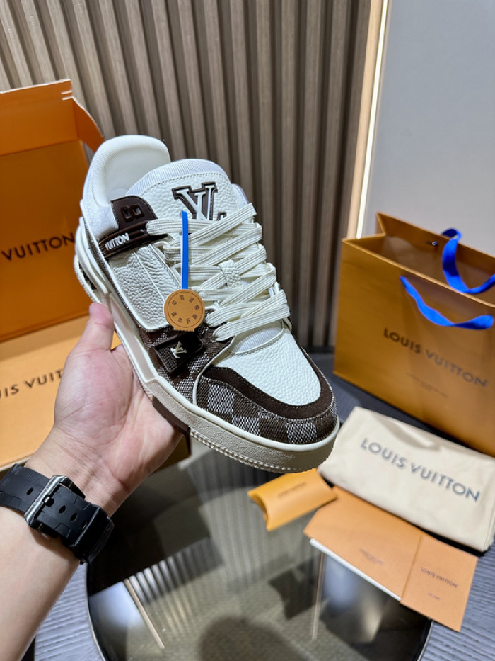 L&V SNEAKERS