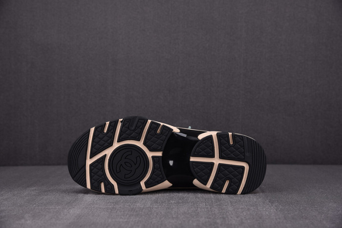 CHANEEL sneaker