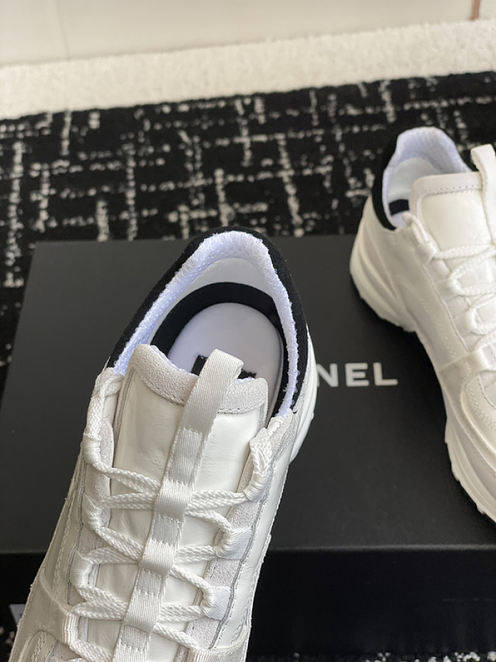 CHANEEL sneaker