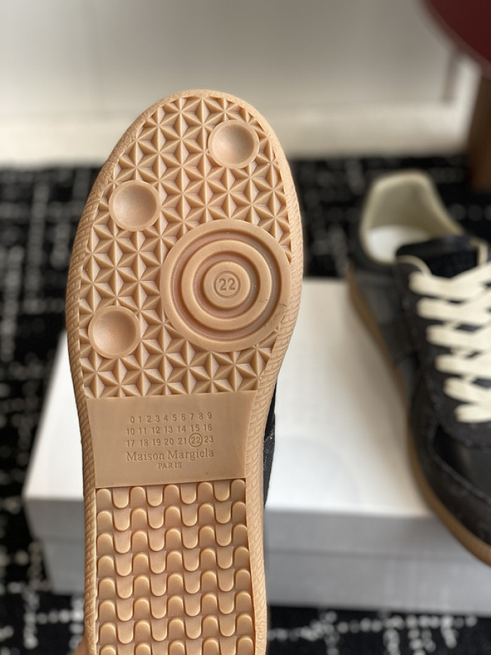 ma*s*n Ma*i*laa shoes