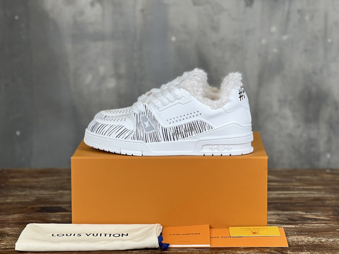 L&V SNEAKERS