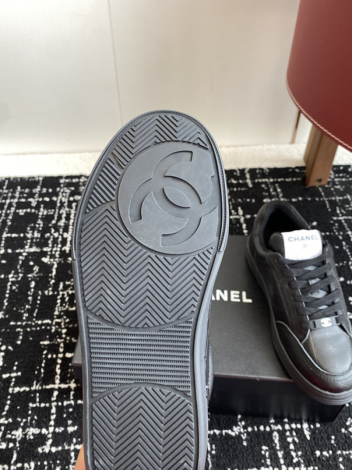 CHANEEL sneaker