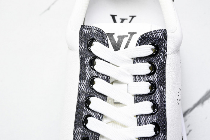 L&V SNEAKERS