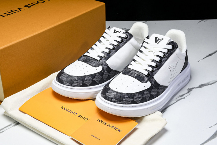 L&V SNEAKERS