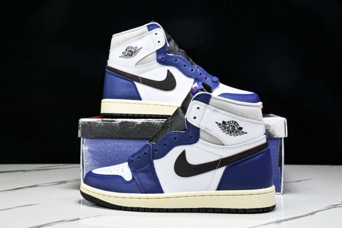 Air Jordan 1 High OG DZ5485-100