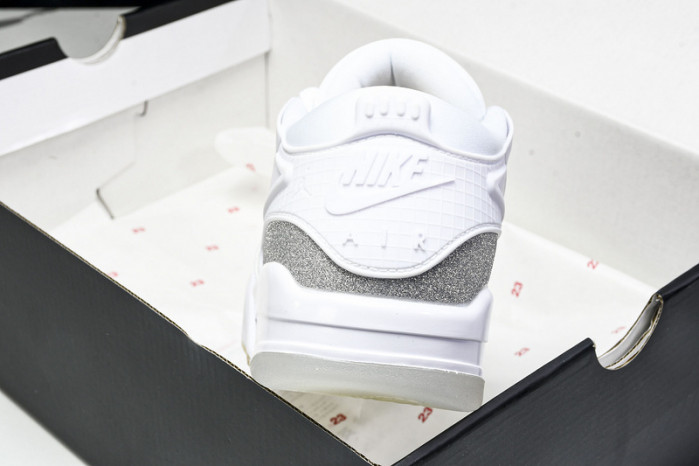 Air Jordan 4 "Remastered" HQ3441-111