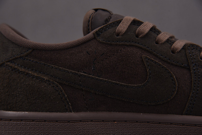 Air Jordan 1 Retro Low OG SP Travis Scott Velvet Brown DO5442-202